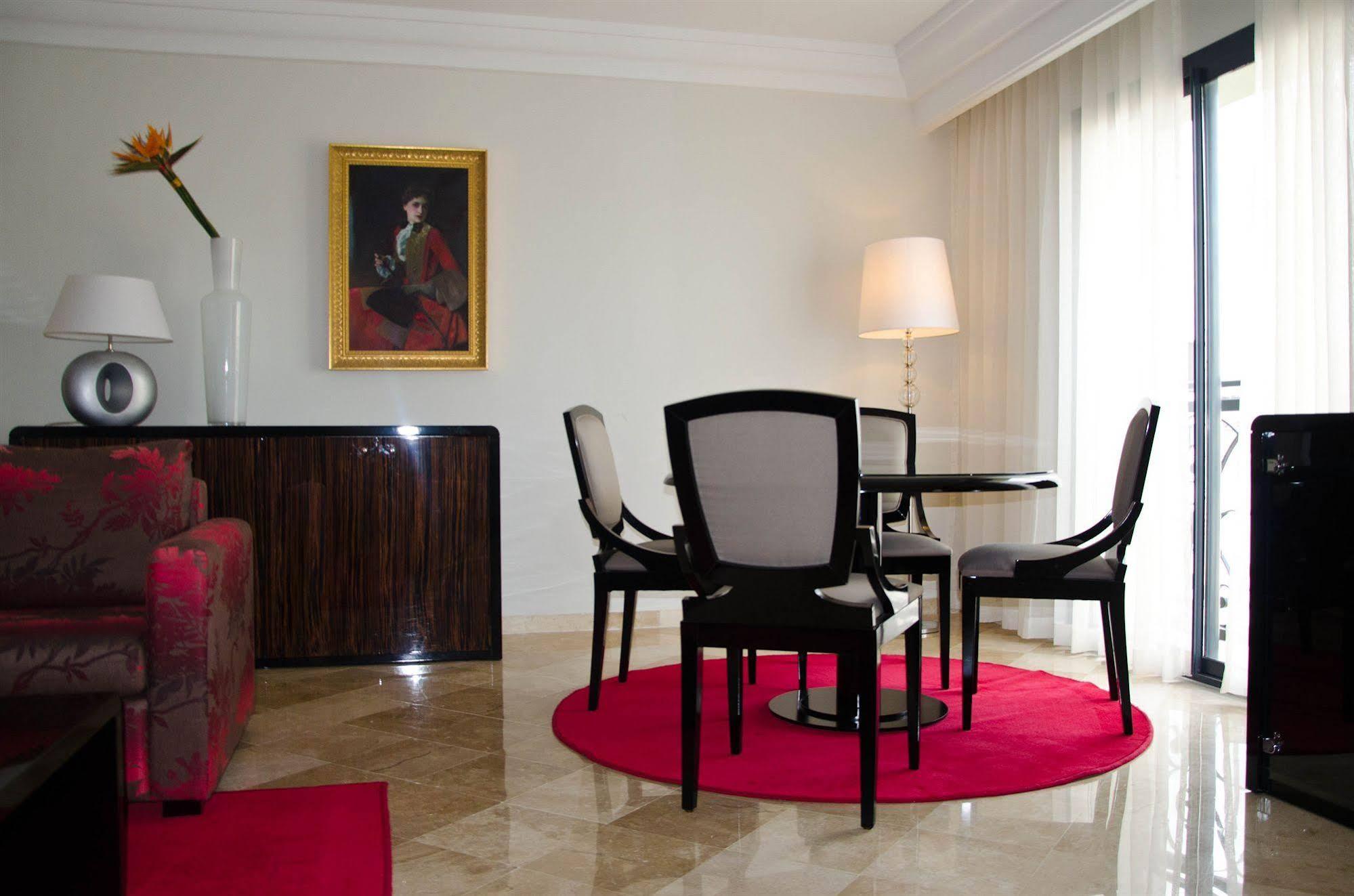 Concorde Paris Hotel