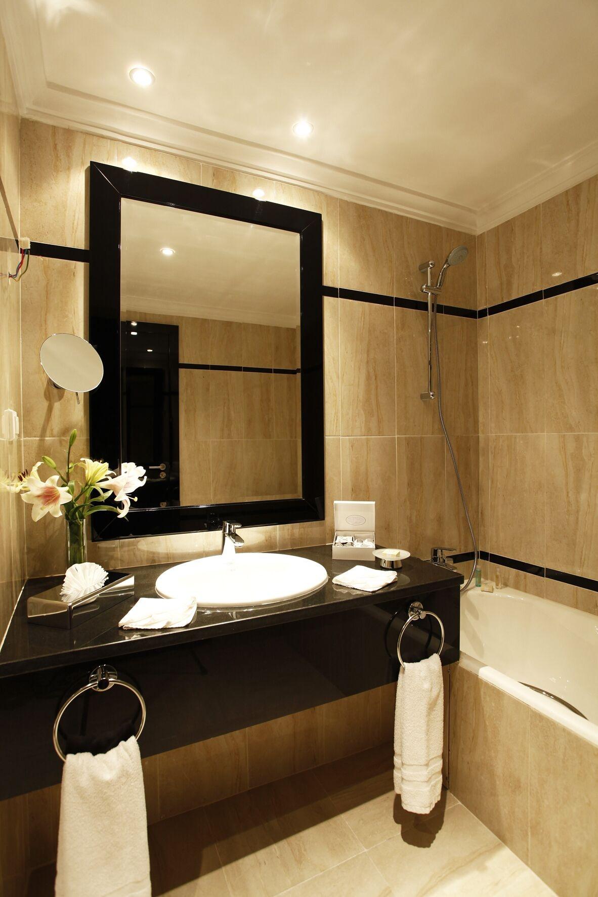Hotel Concorde Paris